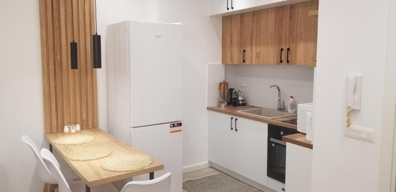 טיראנה 2A Near Blloku Area Apartment מראה חיצוני תמונה