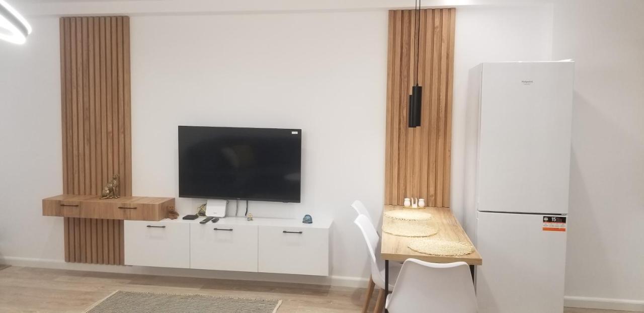 טיראנה 2A Near Blloku Area Apartment מראה חיצוני תמונה