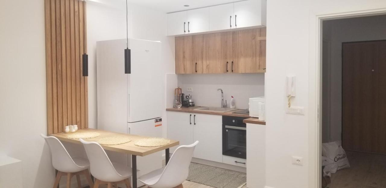 טיראנה 2A Near Blloku Area Apartment מראה חיצוני תמונה