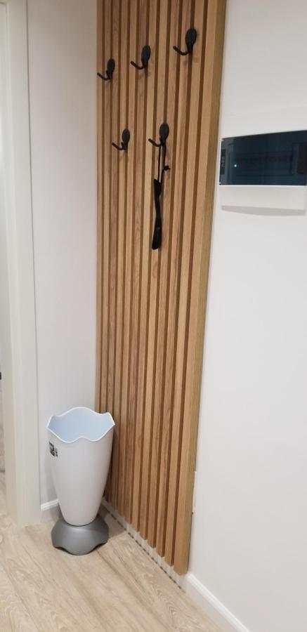 טיראנה 2A Near Blloku Area Apartment מראה חיצוני תמונה